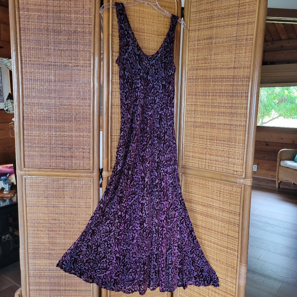 Sleeveless Purple Patterned Maxi Dress